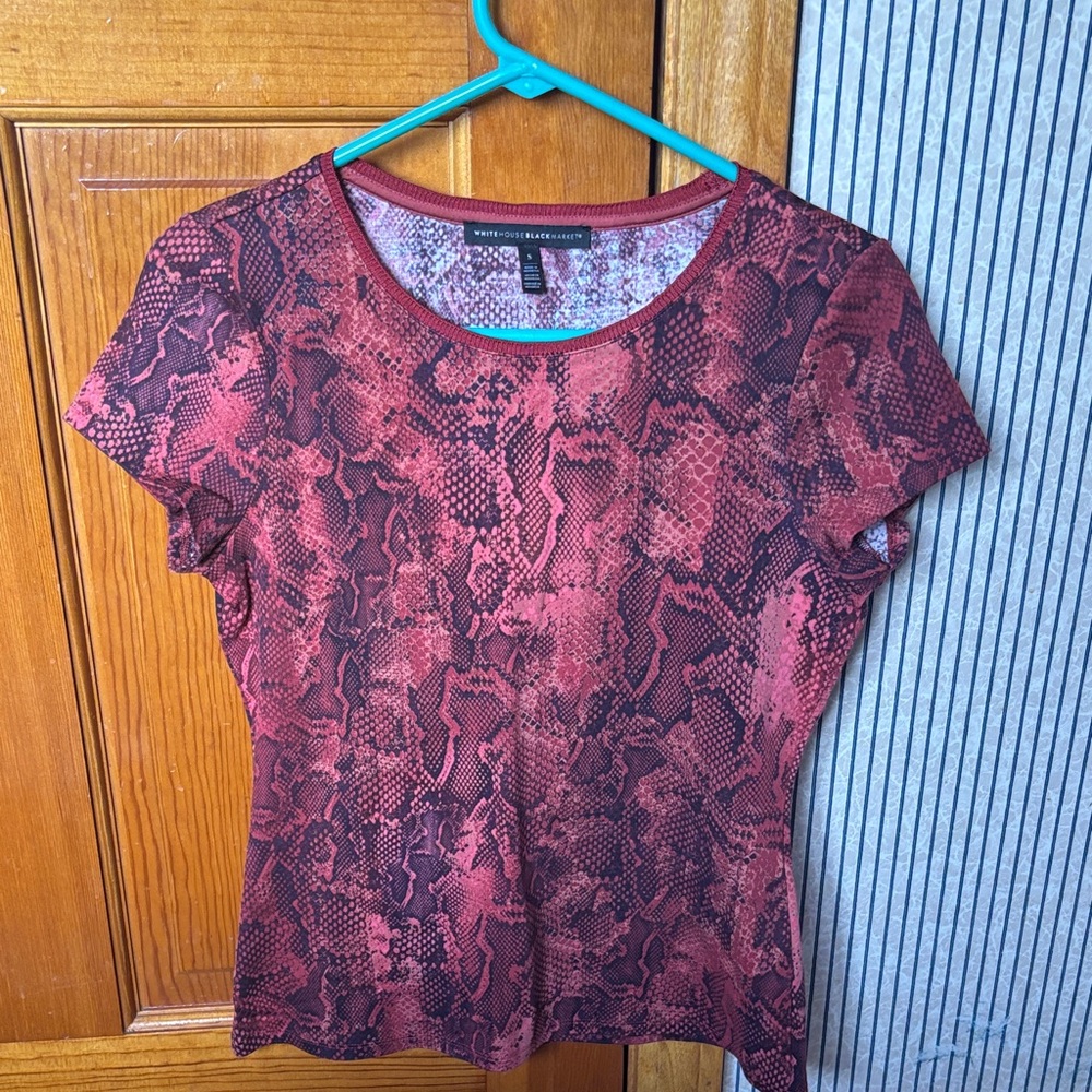 White House Black Market Red Snake-Print Short Sleeve Tee
